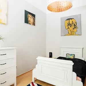 Wind Queen With Air Condition Apartamento Budapest